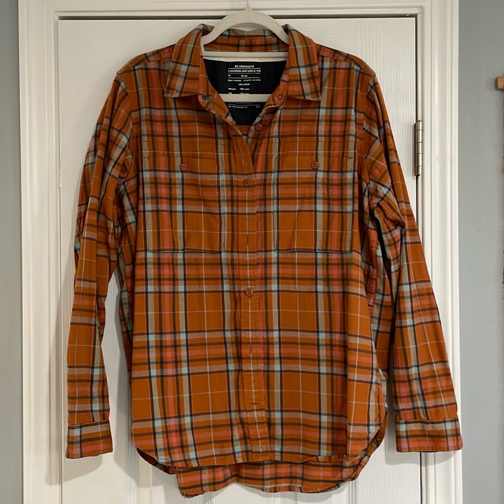 REI women’s button down